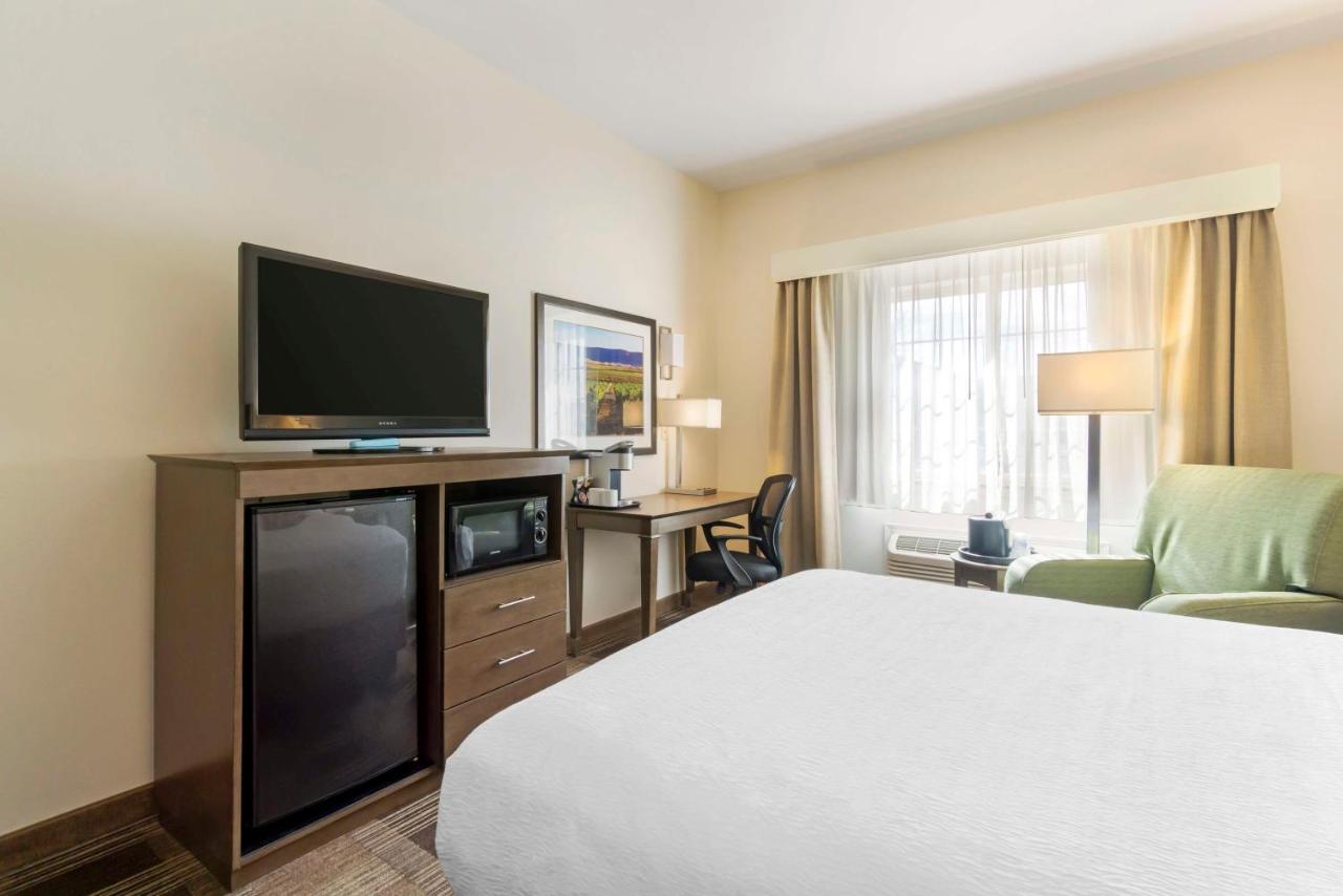 Room #51354830 at Best Western Plus The Inn at Horse Heaven