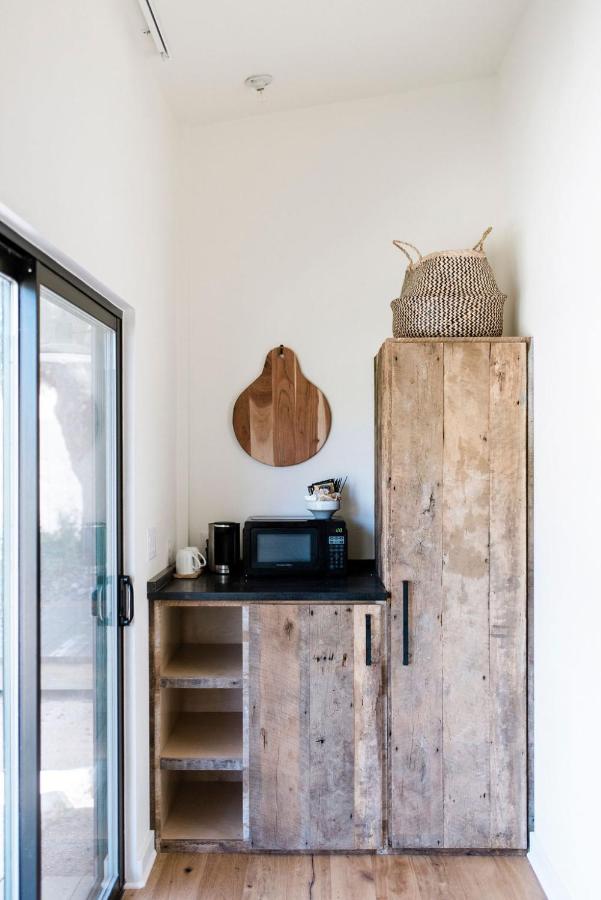  | Contigo Ranch
