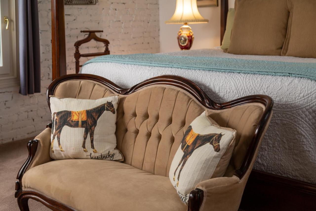  | Inn at Woodhaven