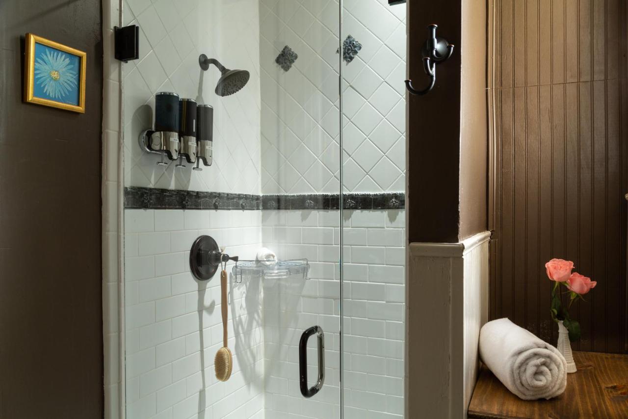  | Inn at Woodhaven