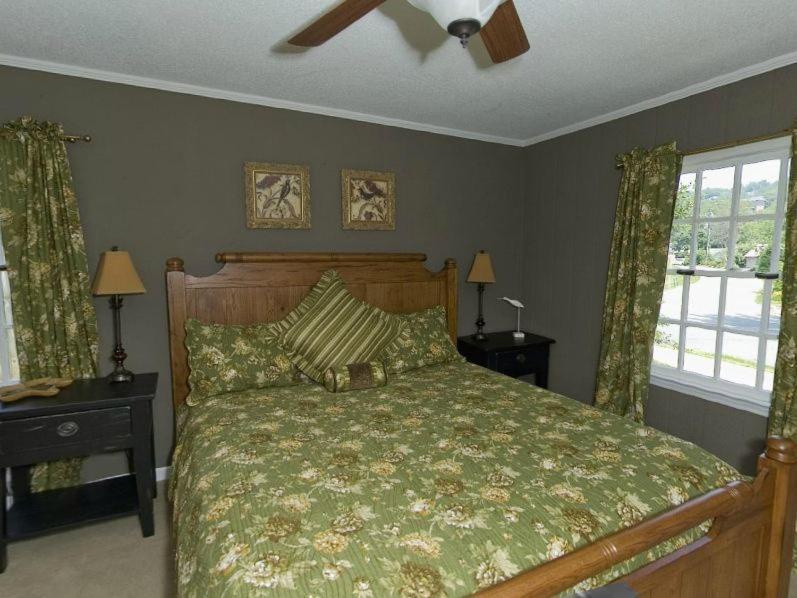 | Hillwinds Inn - Blowing Rock