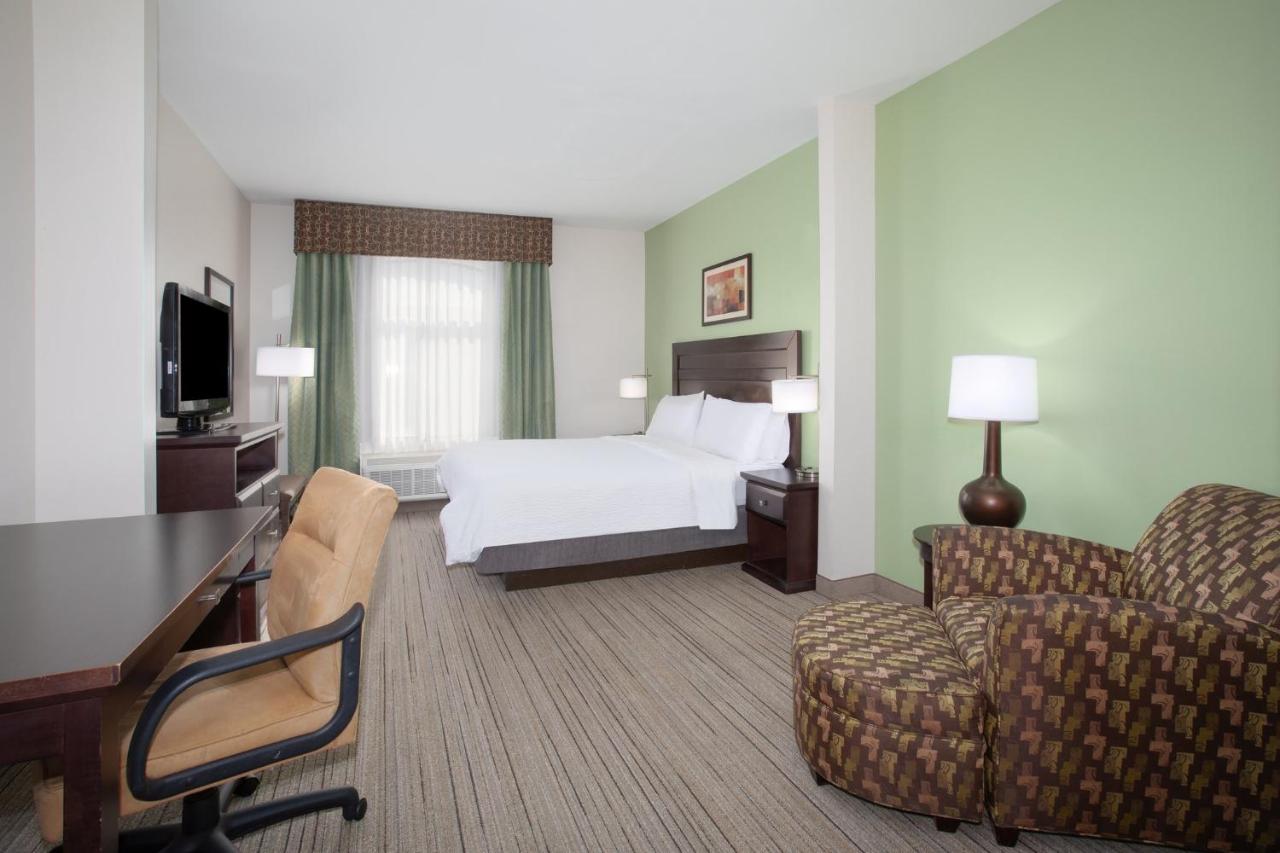 Executive King Room - Non-Smoking at Holiday Inn Express & Suites Oro Valley-Tucson North by IHG