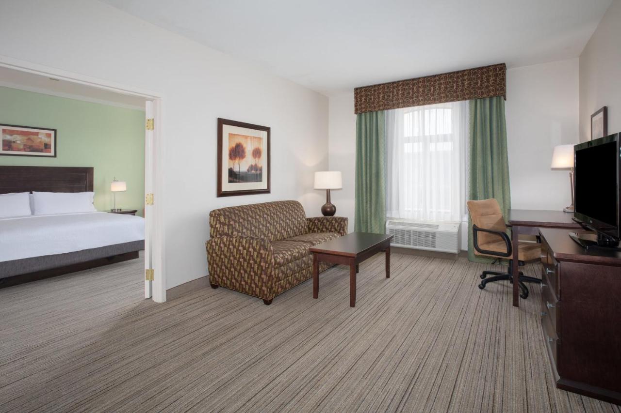 Presidential Suite at Holiday Inn Express & Suites Oro Valley-Tucson North by IHG
