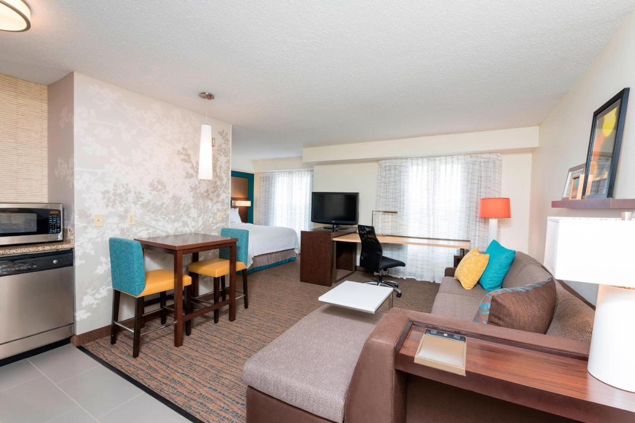 | Residence Inn Grand Rapids West