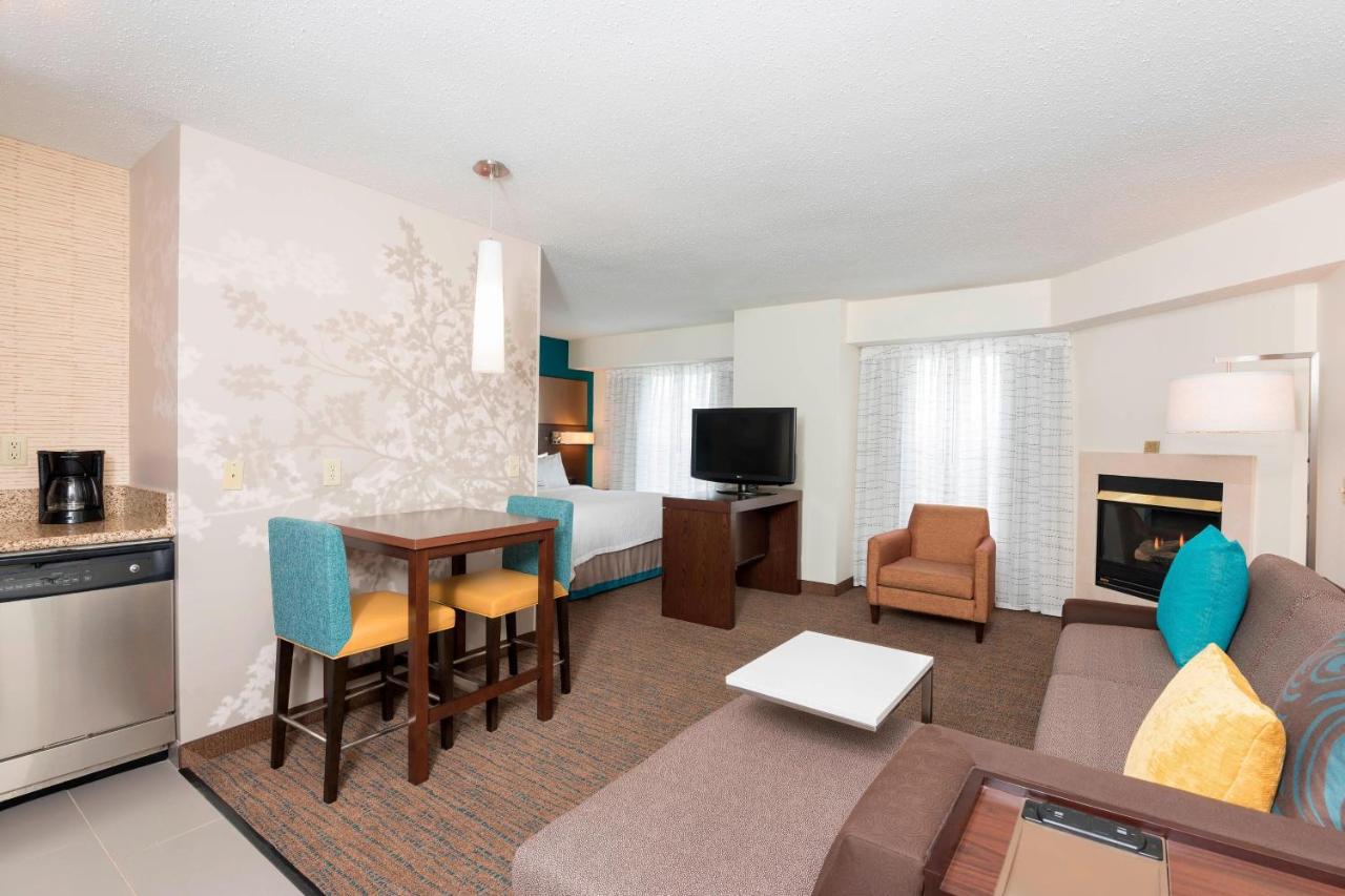 | Residence Inn Grand Rapids West