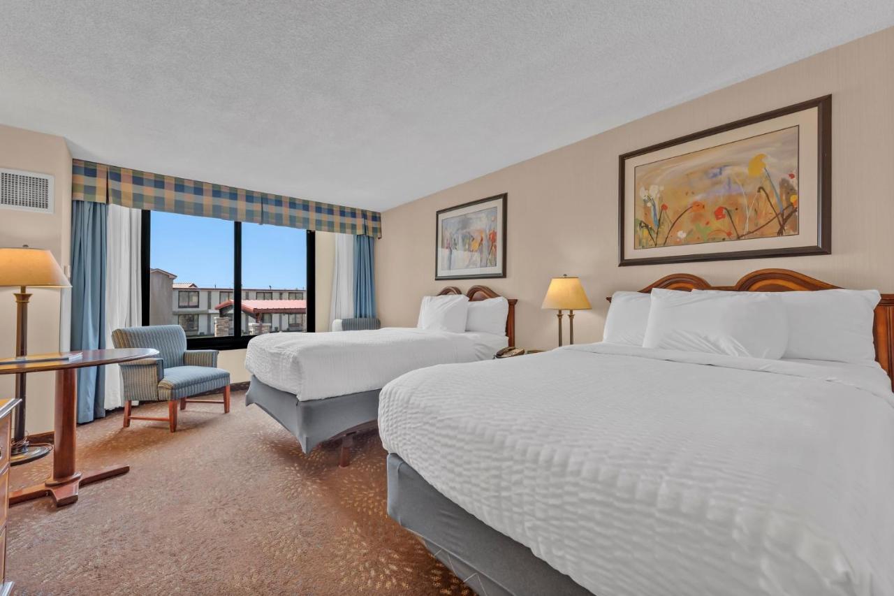 | Buffalo Airport Hotel