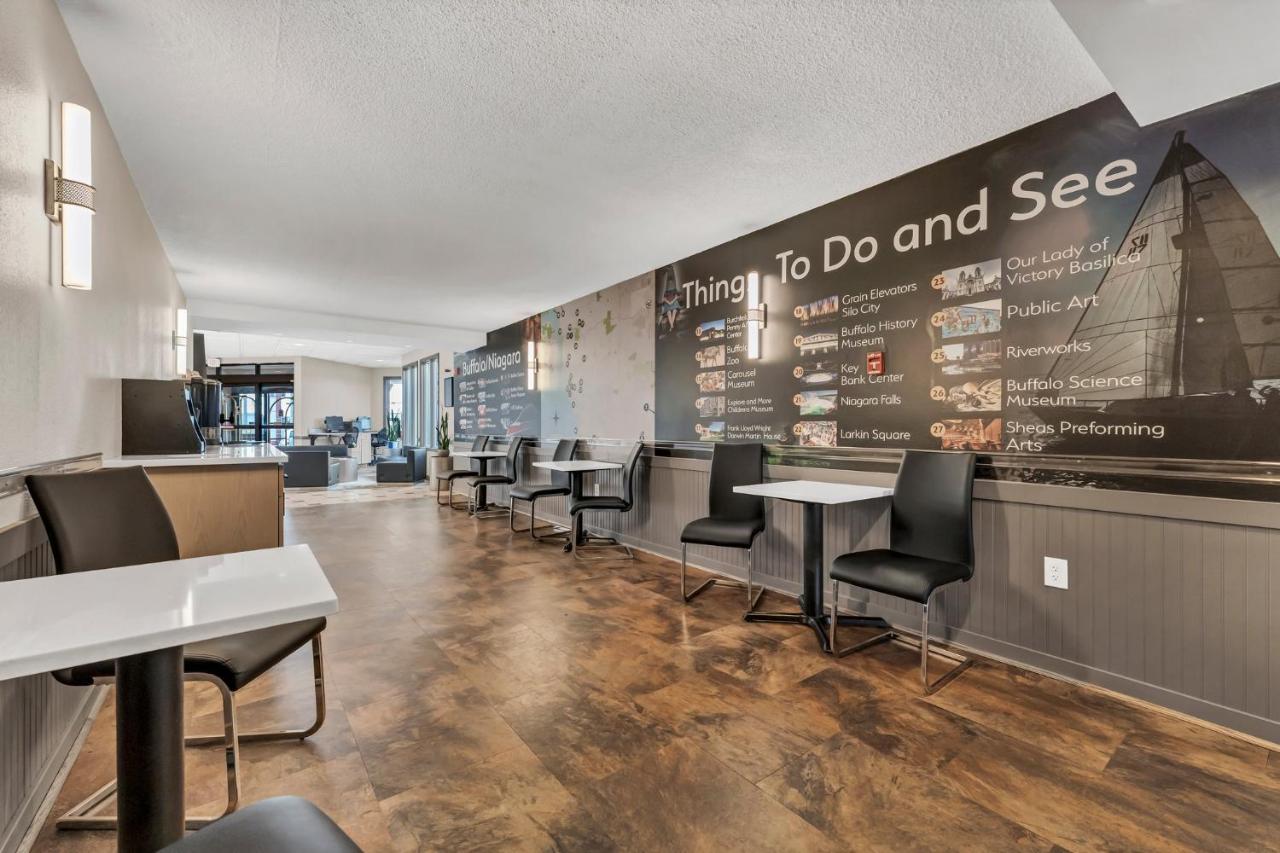 | Buffalo Airport Hotel