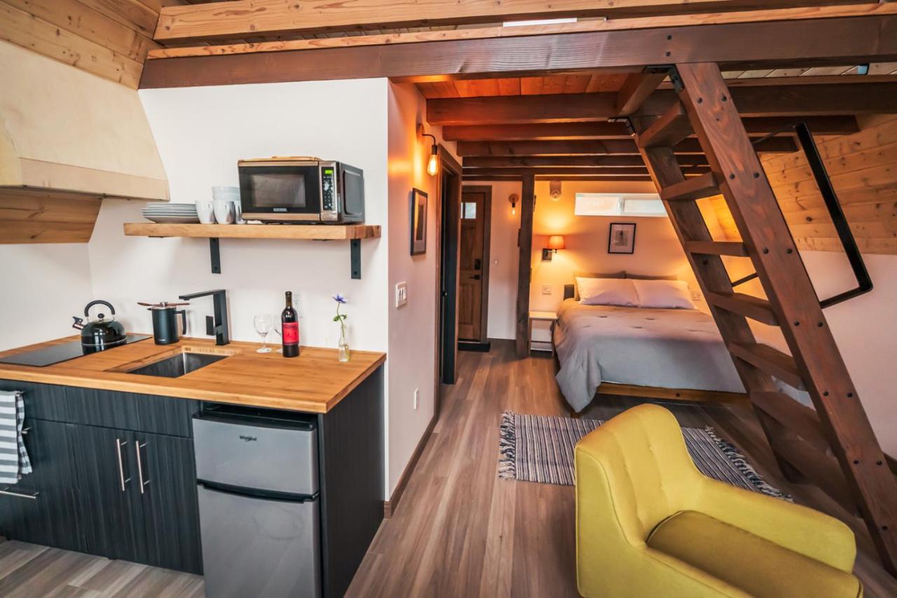  | Artbliss Hotel