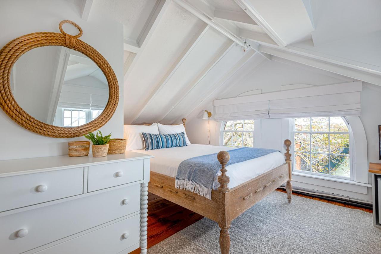  | Nantucket Periwinkle