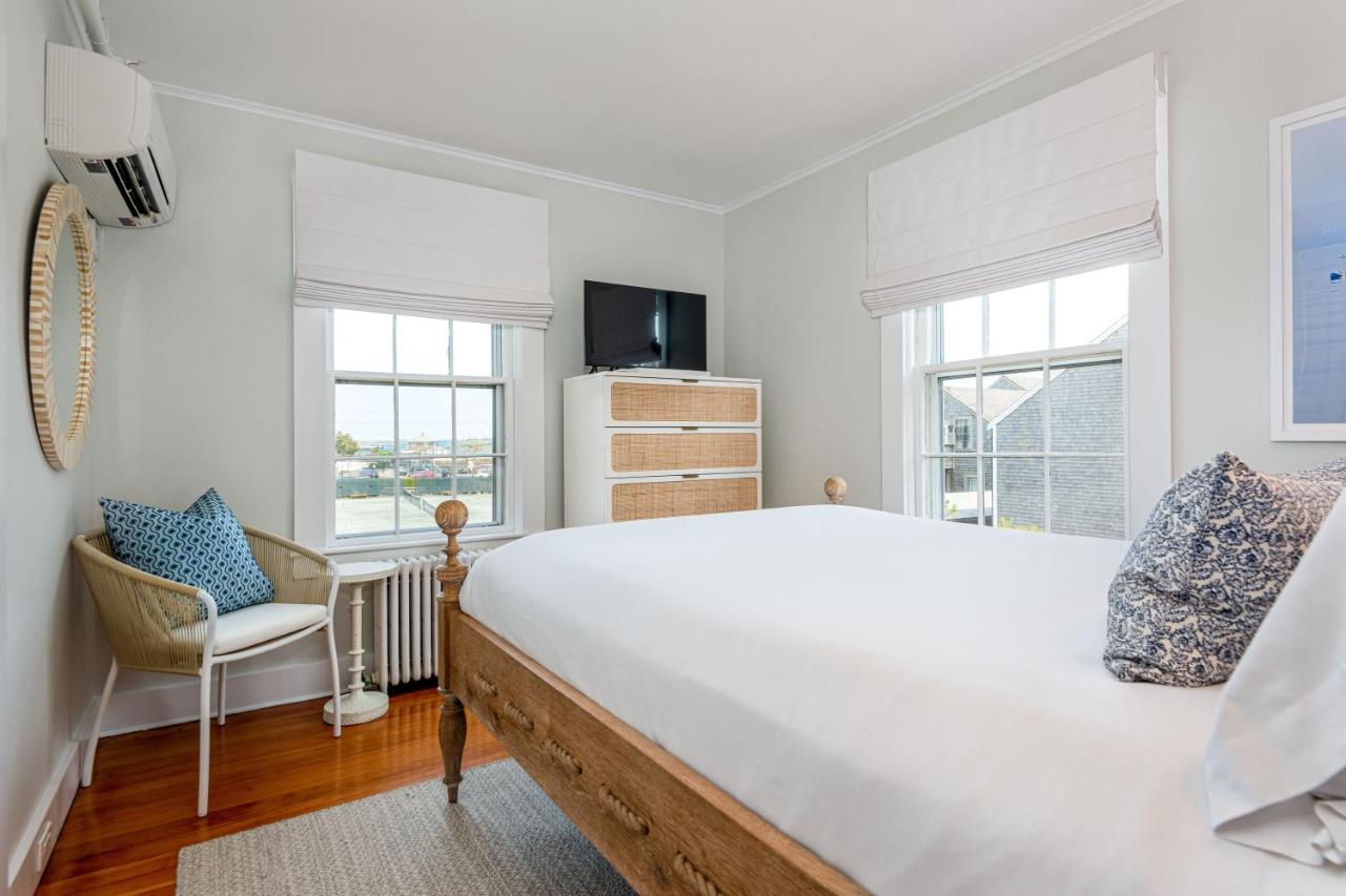  | Nantucket Periwinkle