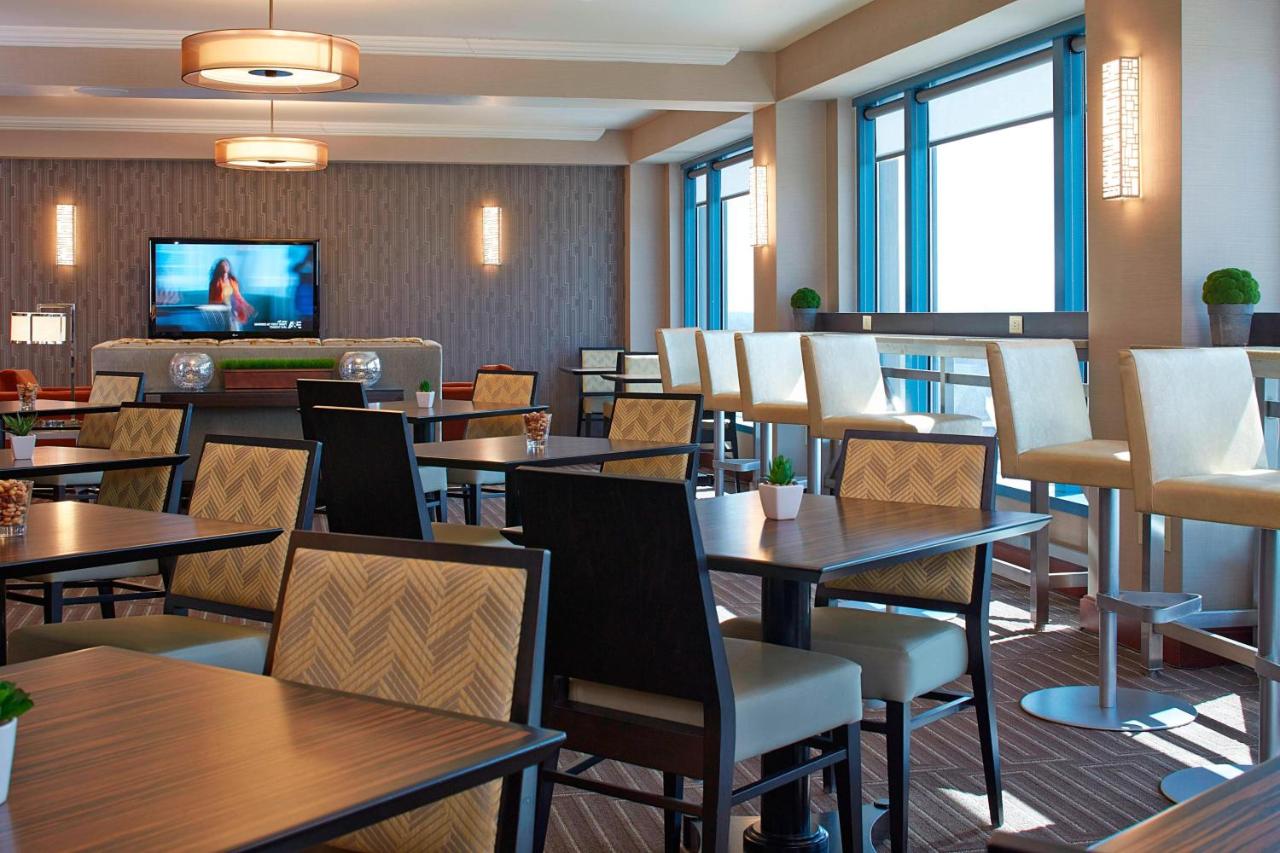  | Milwaukee Marriott West