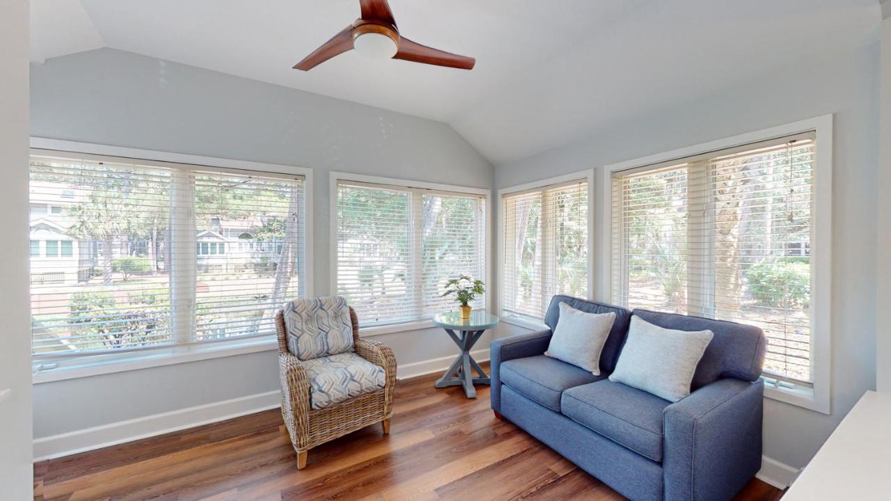 | 7621 Huntington Villas