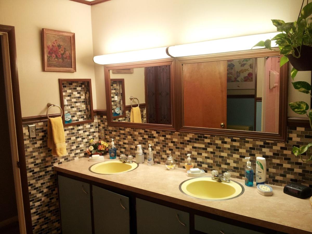 | Kountry Living Bed and Breakfast