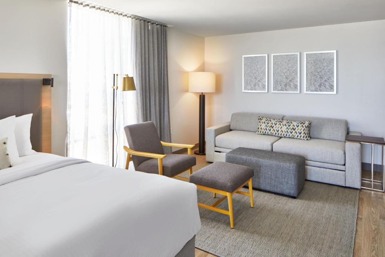 Oceanfront Queen Studio Suite with Trundle Bed and Balcony at Springhill Suites By Marriott Jacksonville Beach Oceanfront