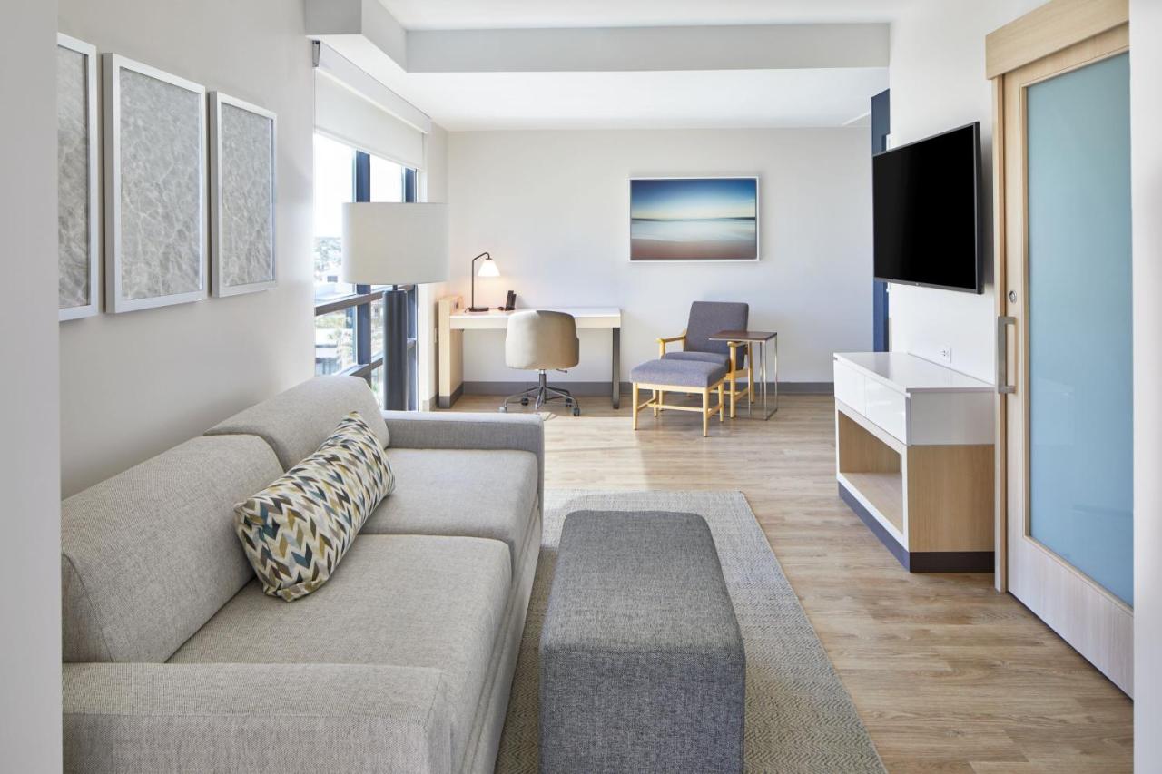 Large Corner King Suite with Trundle Bed and Inland View at Springhill Suites By Marriott Jacksonville Beach Oceanfront