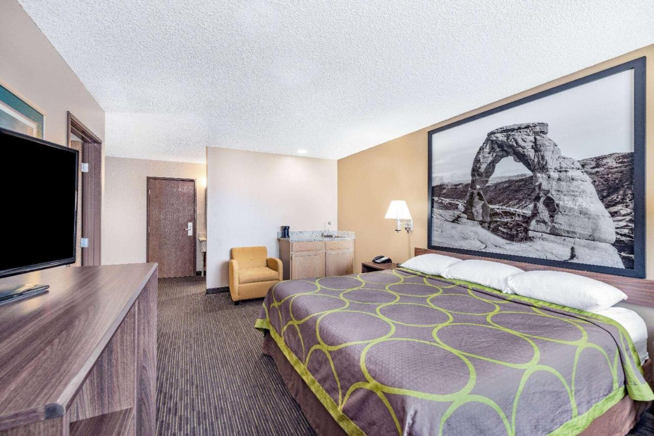  | Super 8 by Wyndham Richfield UT