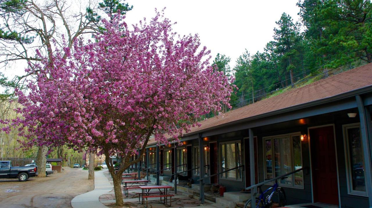| A-Lodge Boulder