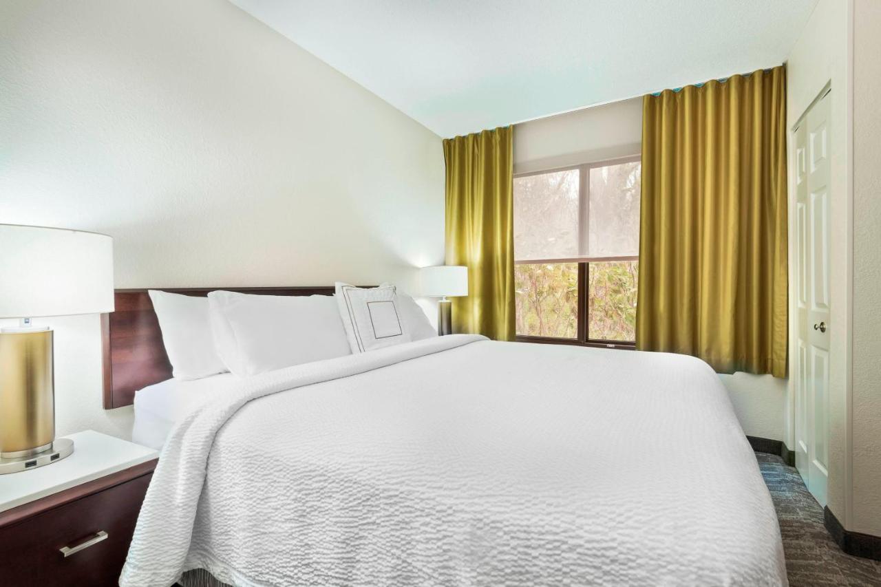 King Suite with Sofa Bed at SpringHill Suites by Marriott Asheville