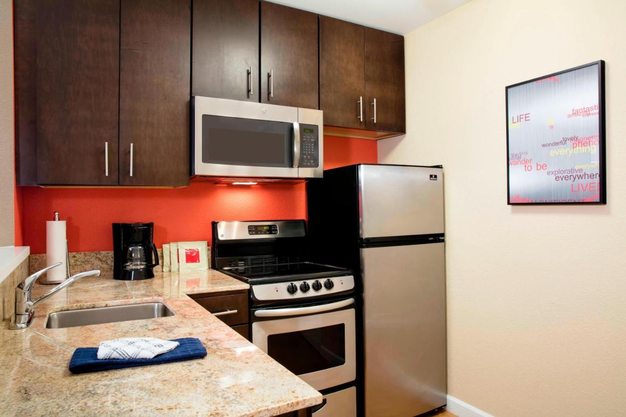  | TownePlace Suites Orlando at FLAMINGO CROSSINGS® Town Center/Western E