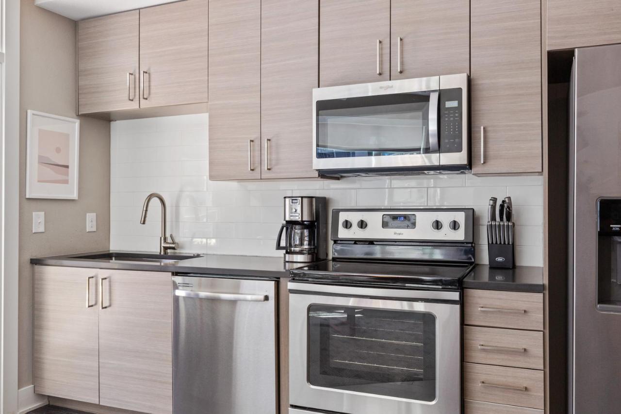 King Suite with Balcony (Self Check-in with Virtual Front Desk) at Kasa Union Station Denver