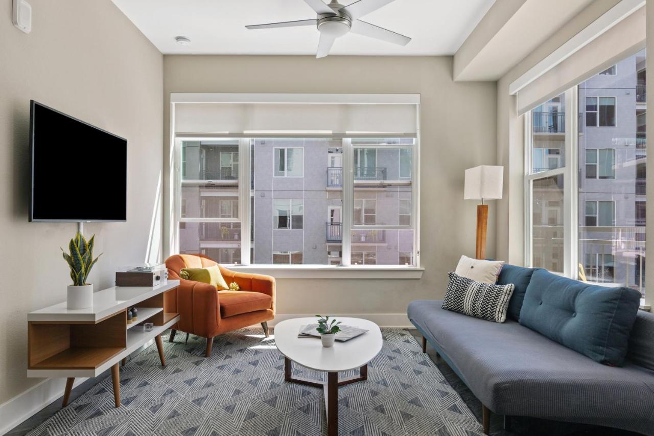 King Suite with Balcony (Self Check-in with Virtual Front Desk) at Kasa Union Station Denver