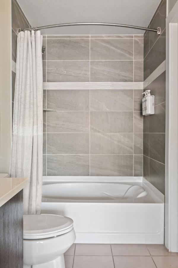 King Suite with Balcony (Self Check-in with Virtual Front Desk) at Kasa Union Station Denver