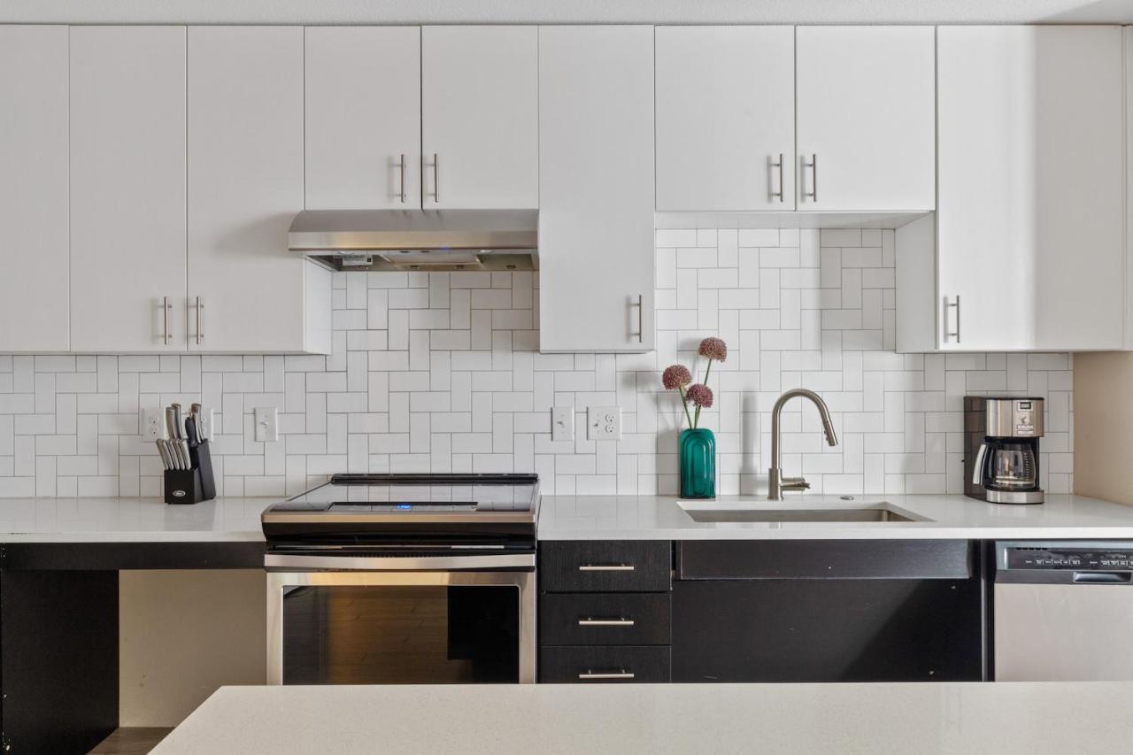 One-Bedroom Apartment (Self Check-in with Virtual Front Desk) at Kasa Union Station Denver