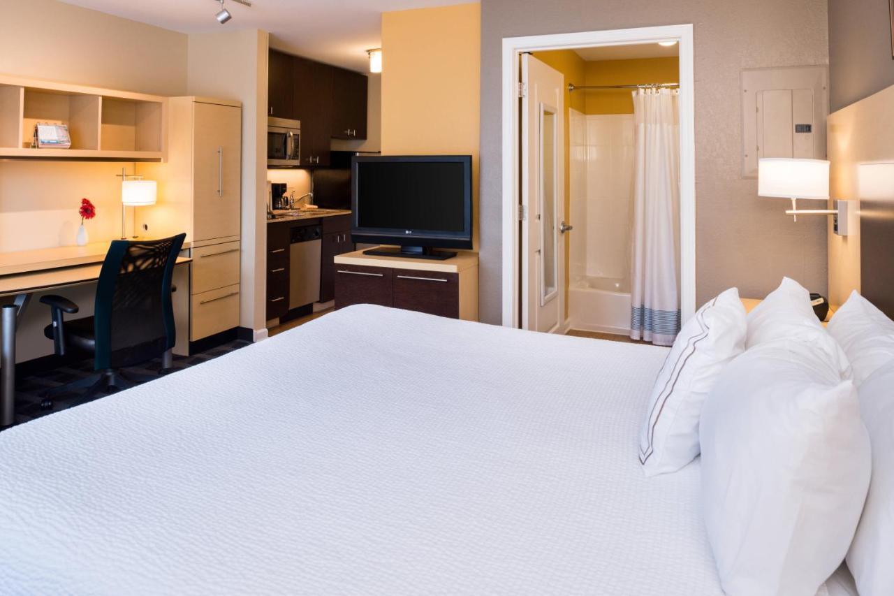  | TownePlace Suites by Marriott Huntington