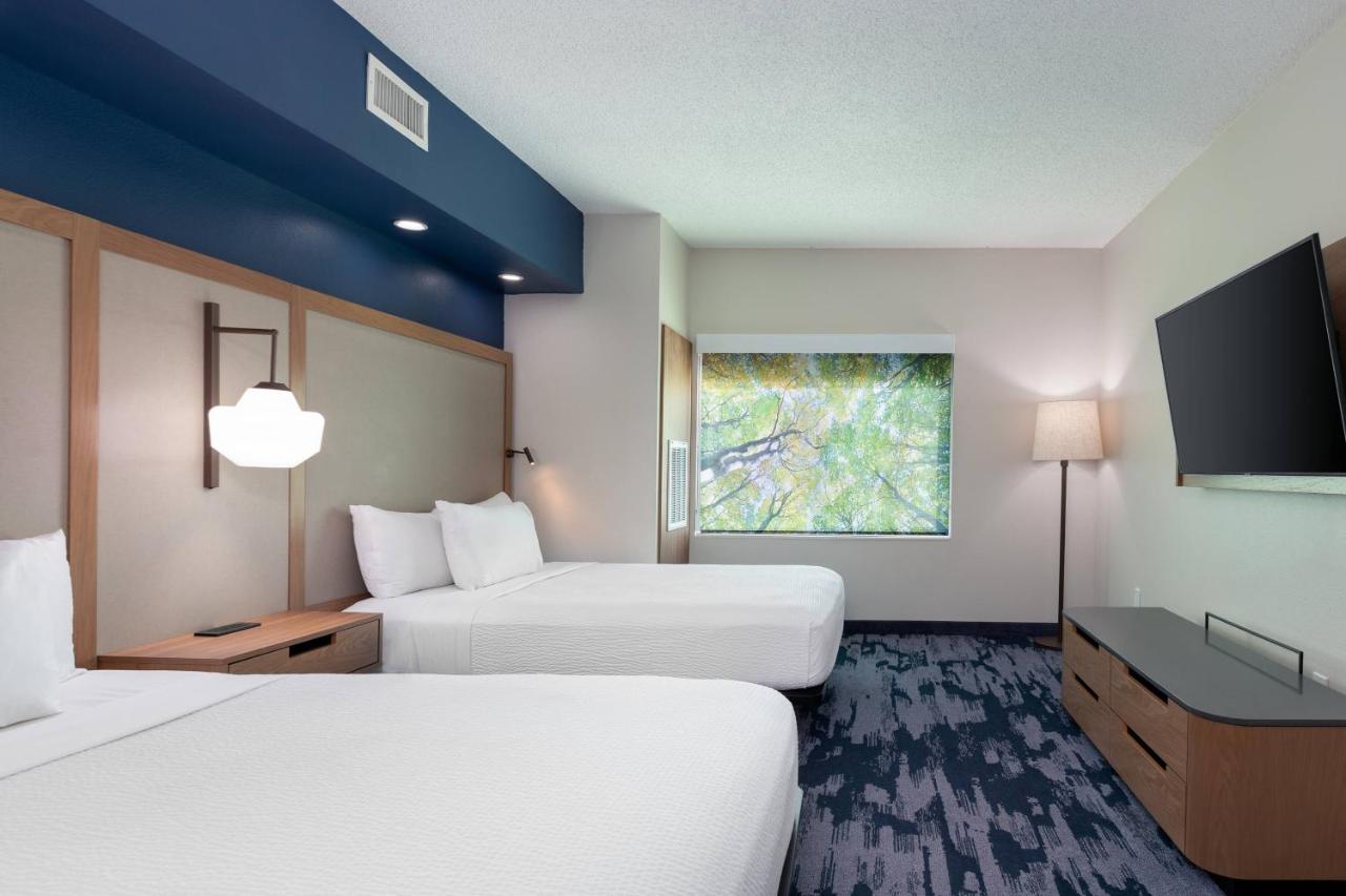 | Fairfield Inn & Suites by Marriott Atlanta Stonecrest