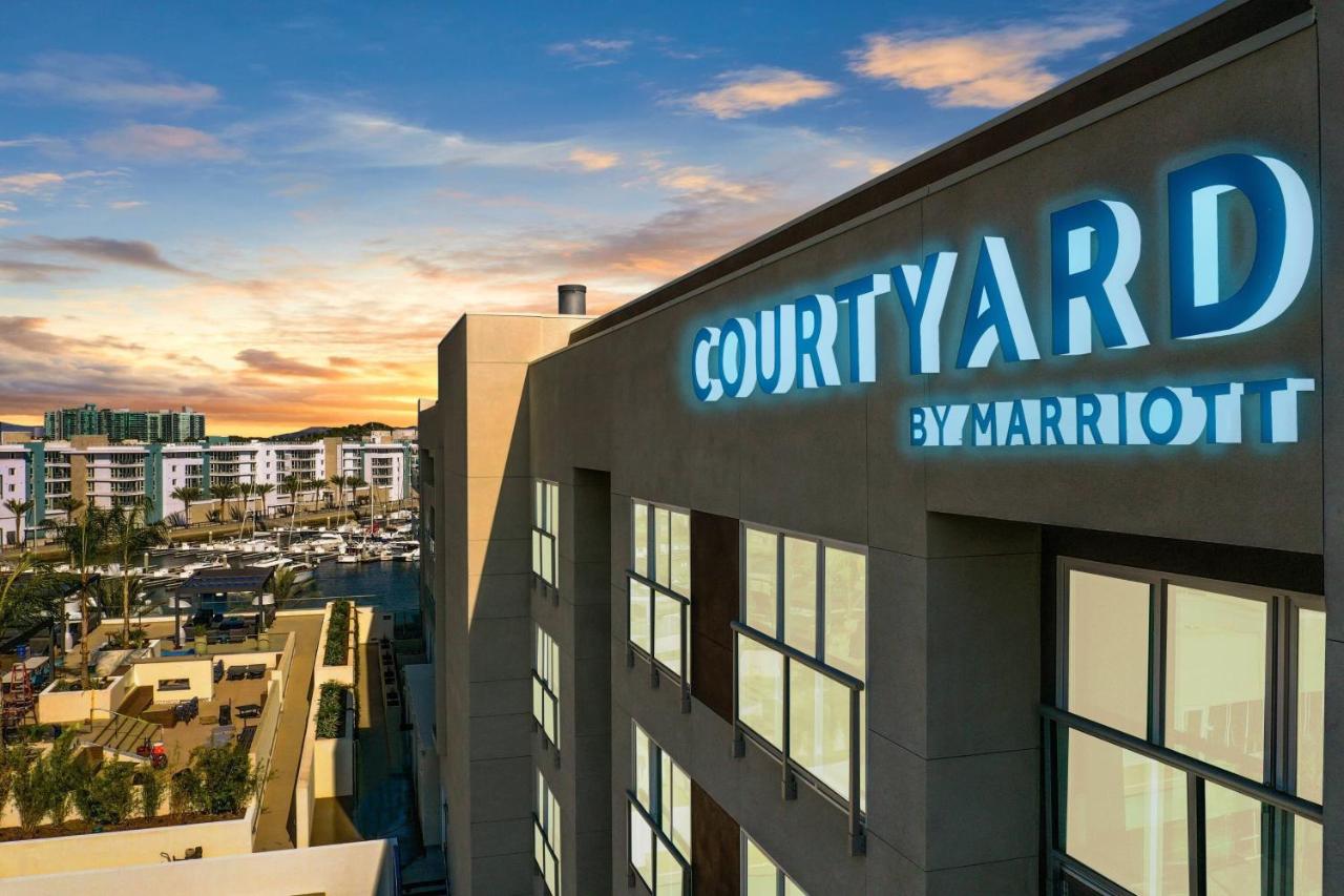  | Courtyard by Marriott Marina del Rey