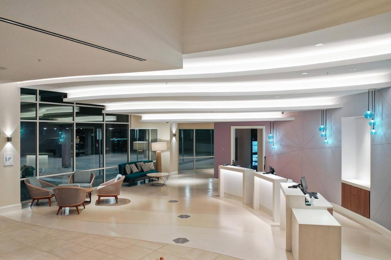  | Courtyard by Marriott Marina del Rey