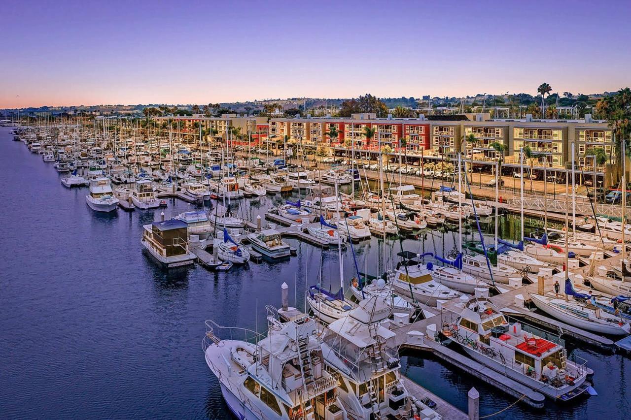  | Courtyard by Marriott Marina del Rey