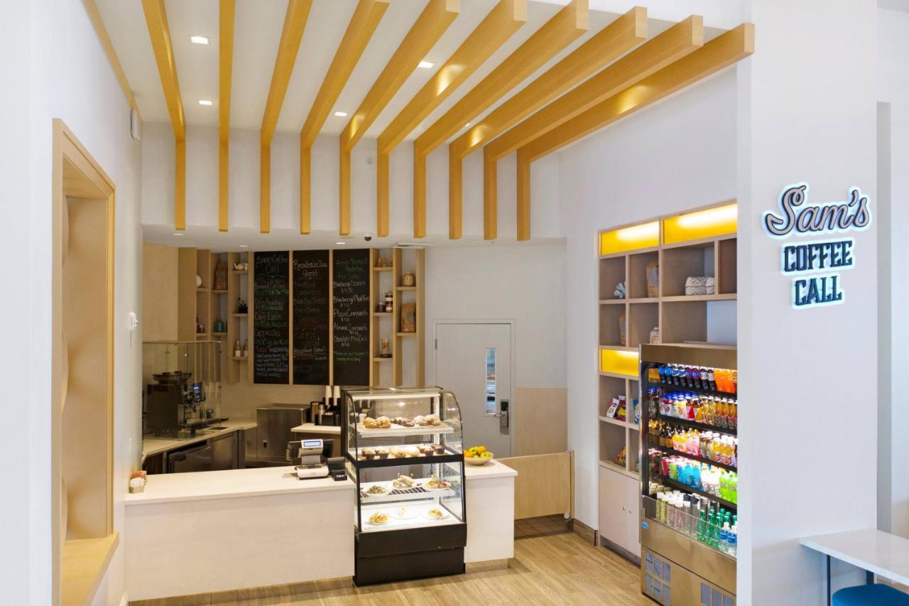  | Courtyard by Marriott Marina del Rey
