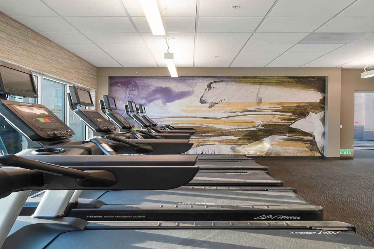  | Courtyard by Marriott Marina del Rey