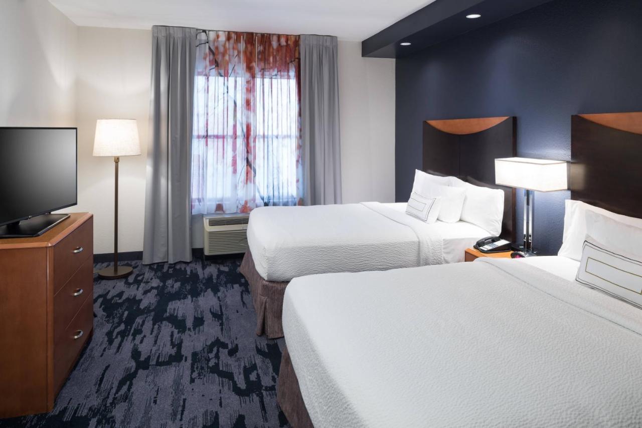 Queen Studio with Sofa Bed at Fairfield Inn & Suites by Marriott Orlando at SeaWorld