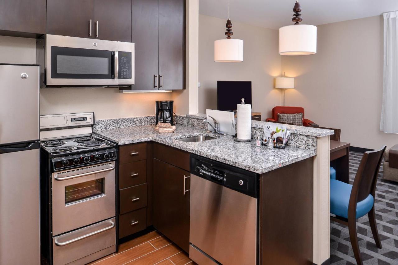 Two-Bedroom Suite at TownePlace Suites by Marriott Charleston-West Ashley