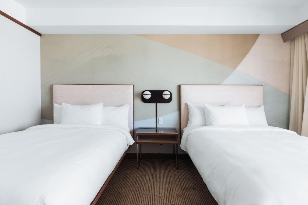 Queen Room with City View at Courtyard by Marriott Santa Barbara Downtown
