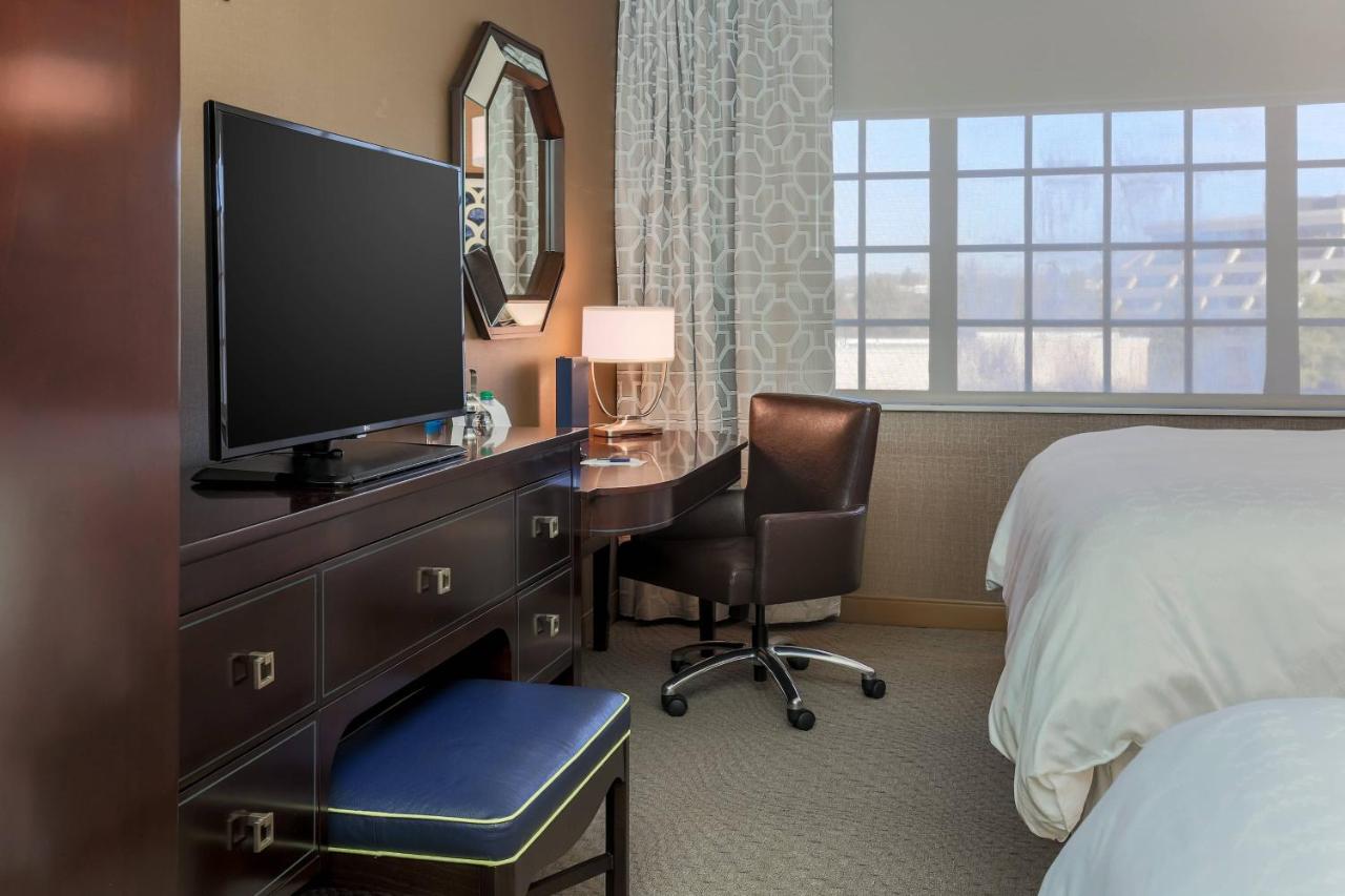 Double Room at Sheraton Tarrytown Hotel