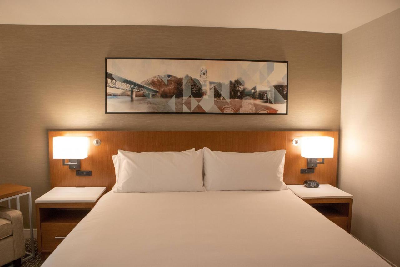 | Delta Hotels by Marriott Allentown Lehigh Valley
