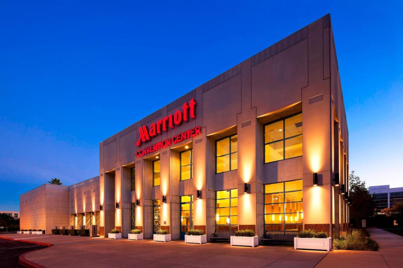  | Los Angeles Marriott Burbank Airport