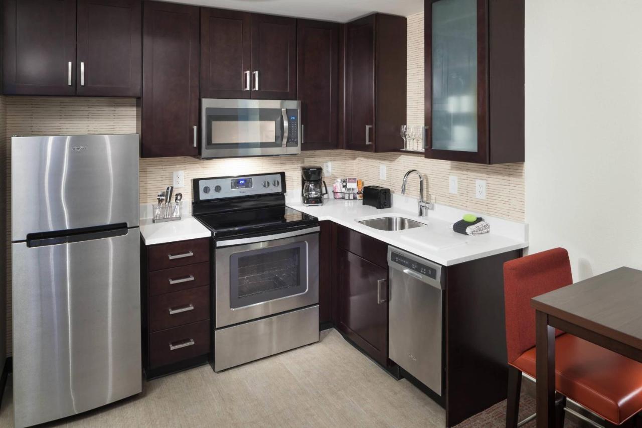 King Suite at Residence Inn by Marriott Near Universal Orlando™