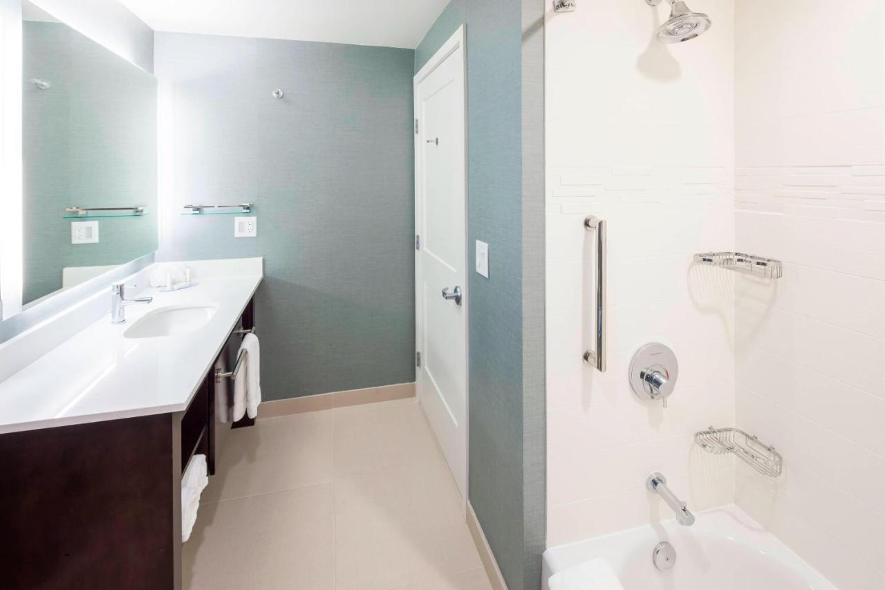 King Suite at Residence Inn by Marriott Near Universal Orlando™