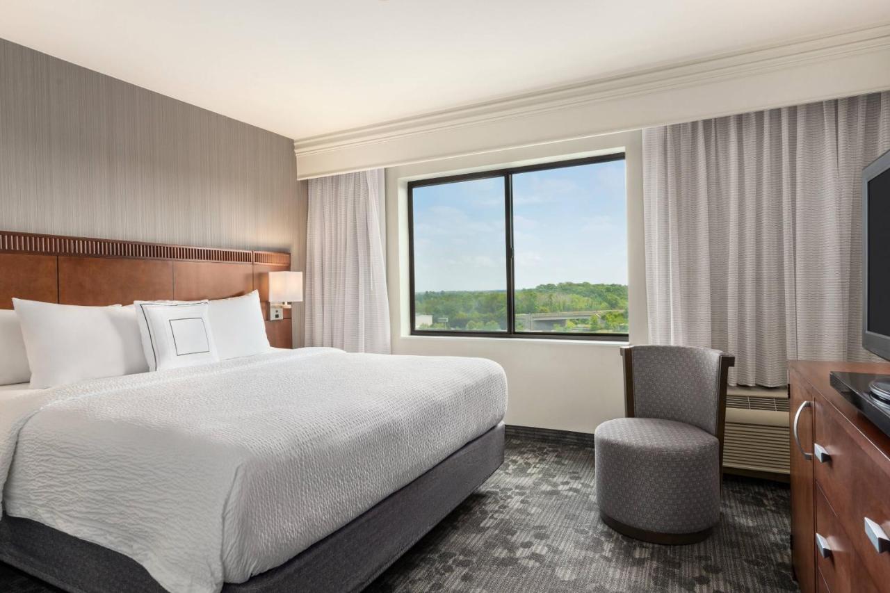King Suite with Sofa Bed at Courtyard by Marriott Philadelphia Montgomeryville