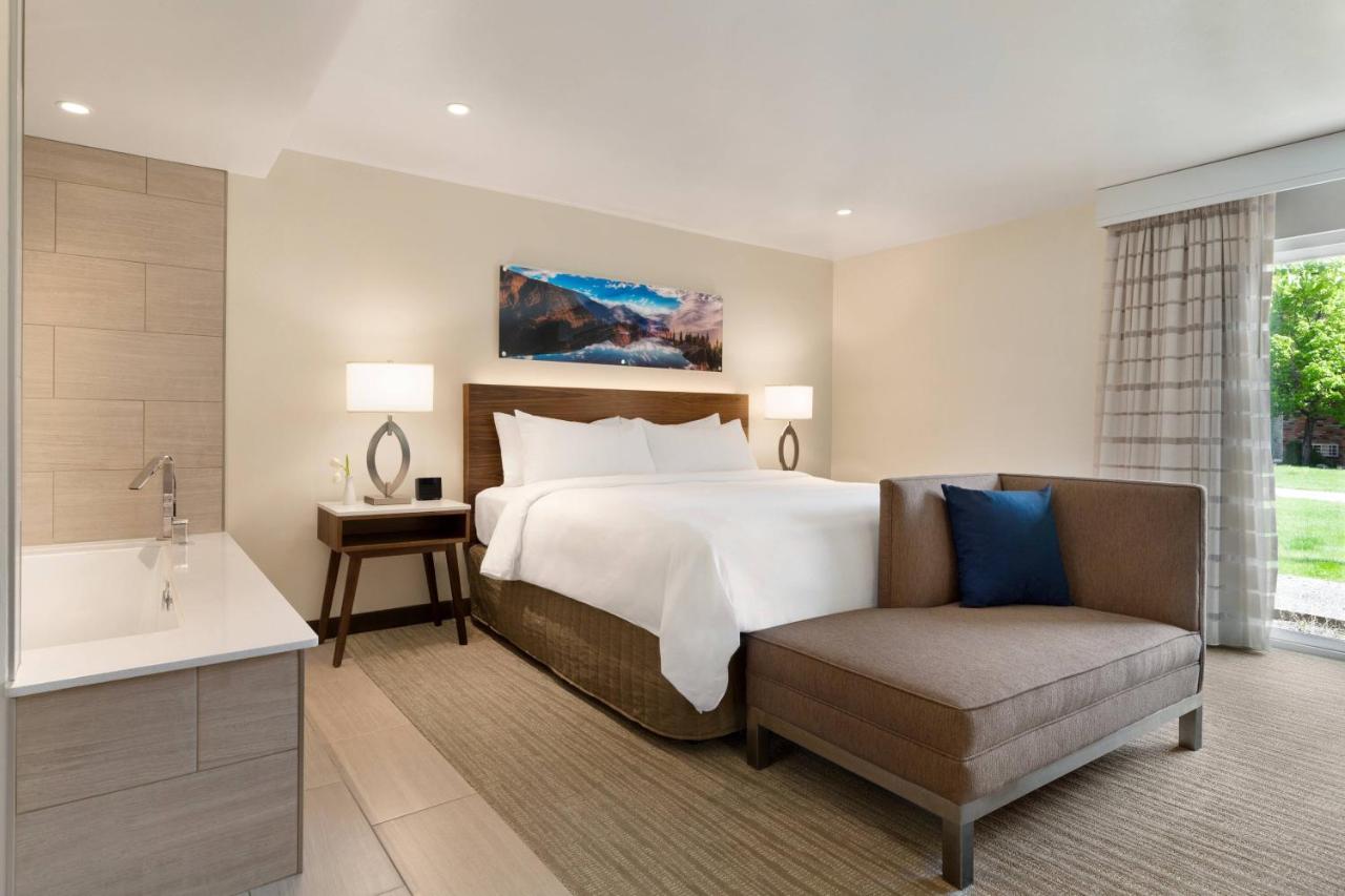  | Delta Hotels by Marriott Helena Colonial