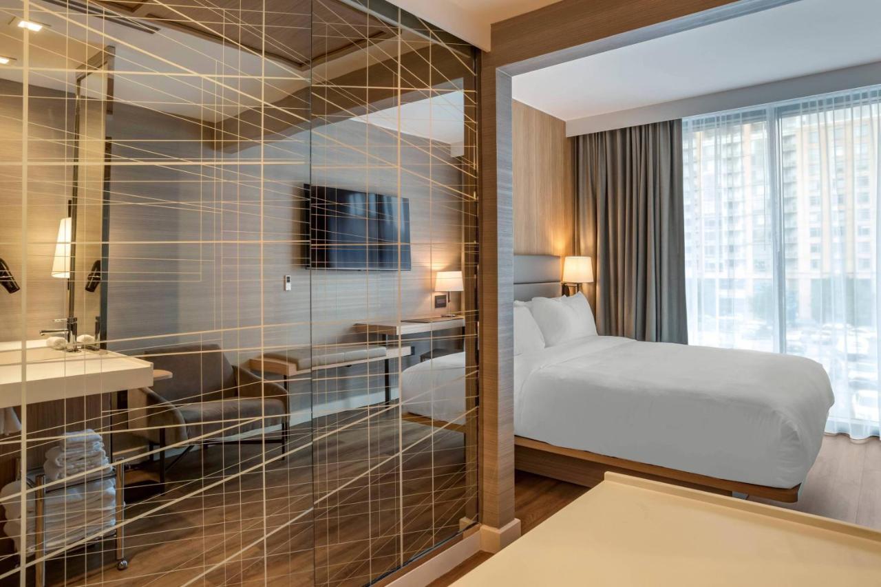 | AC Hotel Washington DC Convention Center
