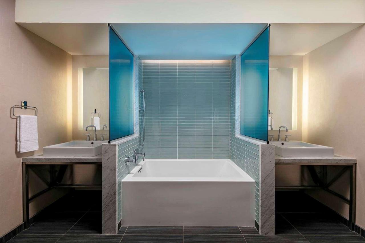 Apartment at The Royal Sonesta Chicago Downtown