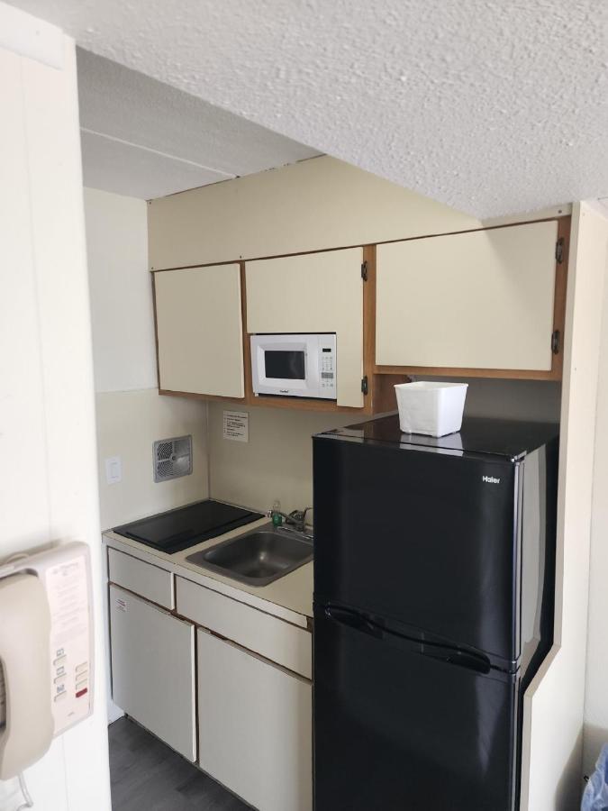 | Yankee Clipper Resort Motel
