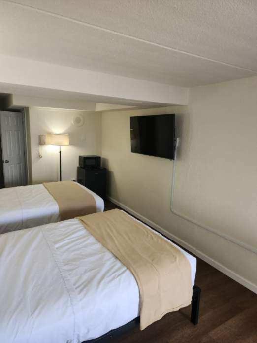 | Yankee Clipper Resort Motel