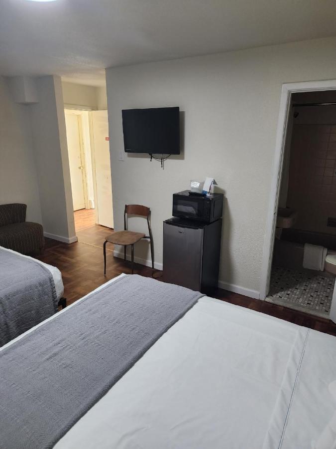| Yankee Clipper Resort Motel