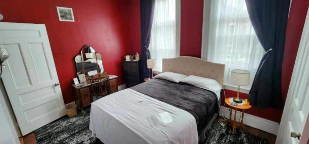  | Inn at the Agora